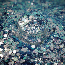  Chameleon Show Stopper Glitter - Blue/Silver - Glitz Your Life